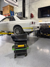 Load image into Gallery viewer, NISSAN R32 GTR REAR SPATES