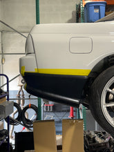 Load image into Gallery viewer, NISSAN R32 GTR REAR SPATES
