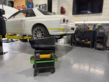 Load image into Gallery viewer, NISSAN R32 GTR REAR SPATES
